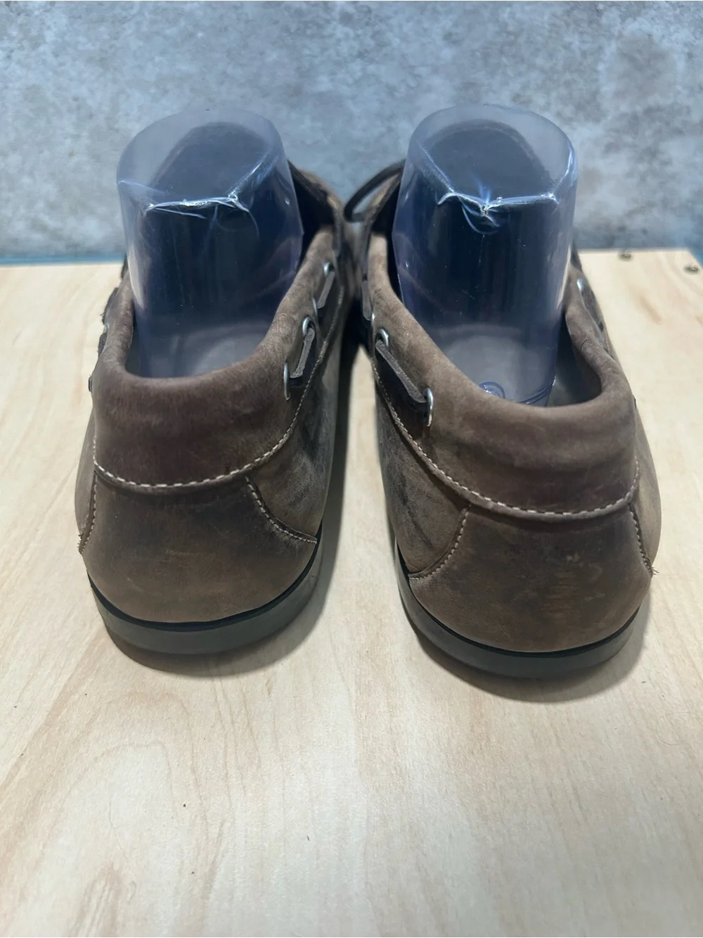 L.L.Bean brown leather handsewn moccasins men’s size 9.5